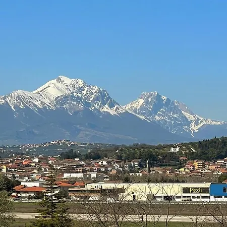 Vicino Aeroporto D'abruzzo דירה *